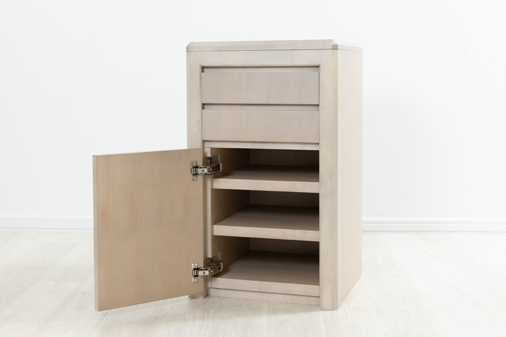 見た目は普通の家具