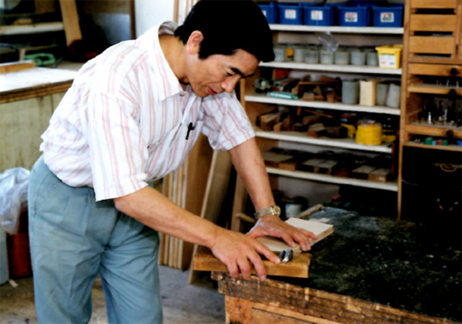 匠の技が支える — 全モデルを監修する職人「吉田幸男」